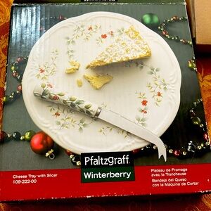 Pfaltzgraff Winterberry cheese tray w/slicer, New in box , never used.